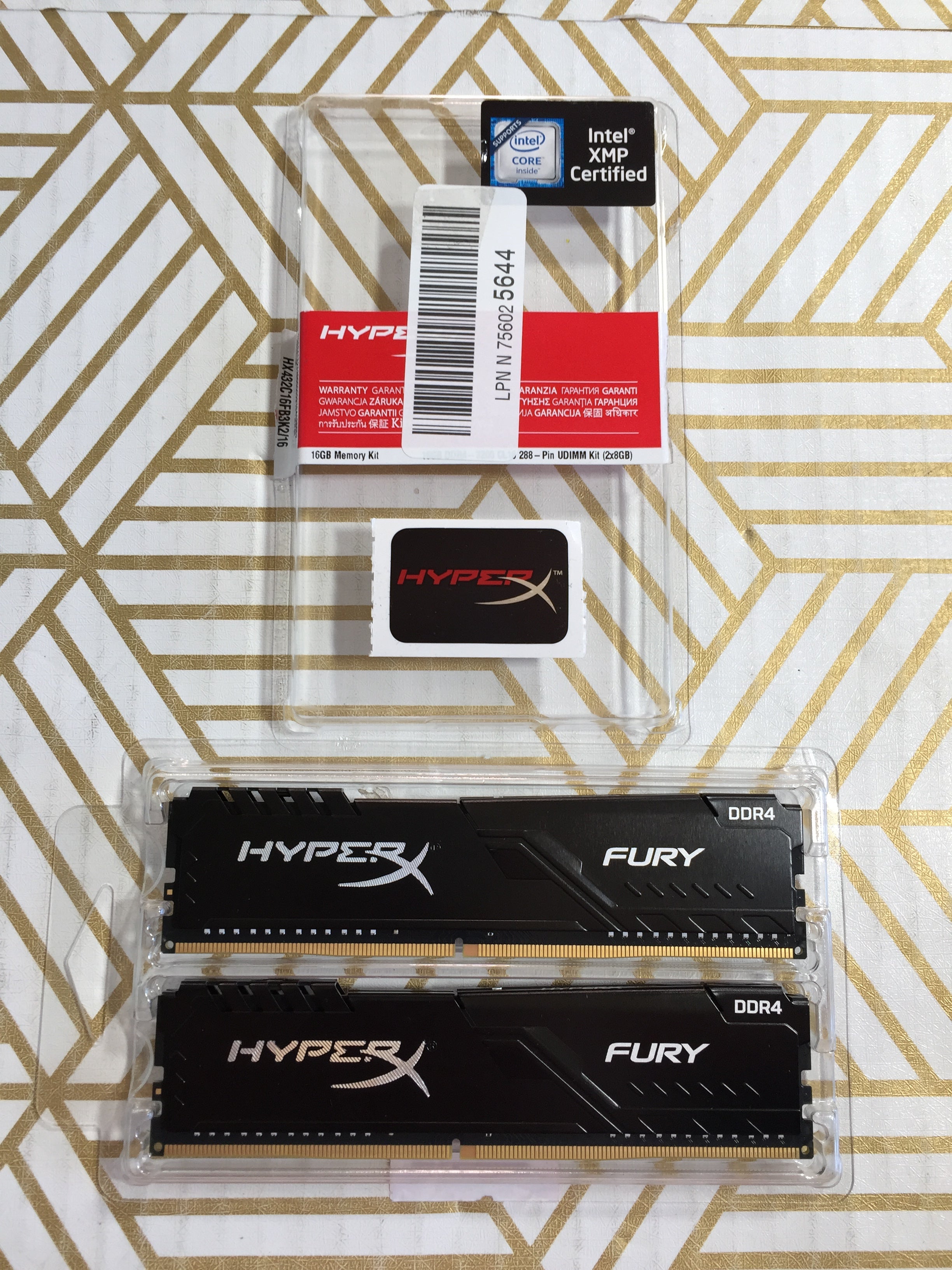 HyperX Fury 8GB 3200MHz DDR4 CL16 DIMM 1Rx8 Black XMP Desktop Memory - Kit of 2 (7867369357550)